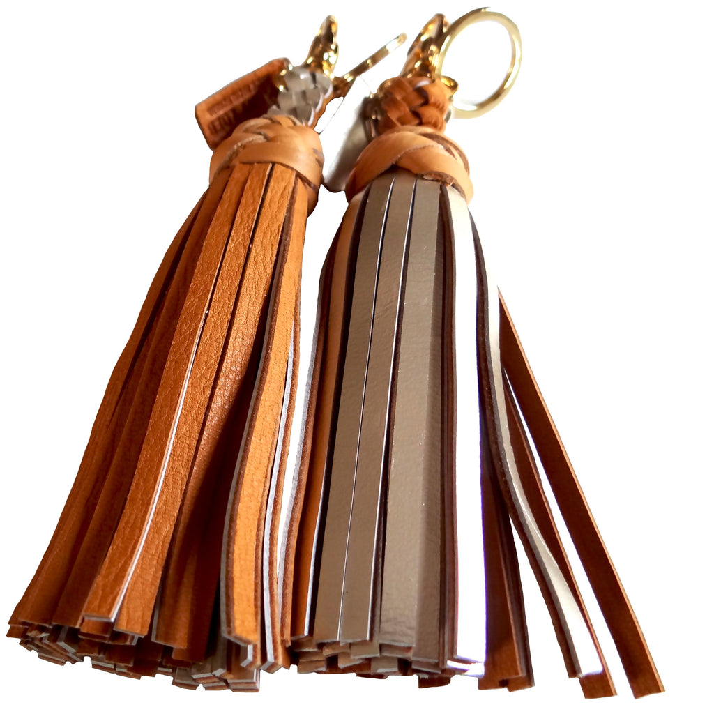 FANNY TASSEL KEYRING TAN & GOLD